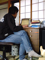 ����͂Ȃ��Ȃ��苭�����I�v�ƓƂ茾���Ԃ₫�Ȃ���p�\�R���Ɗi������R��...