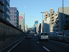 ����[�A�u���b�N�őg�ݗ��Ă��݂����ȃr���Q��I�Ƌ��{���h���������i�B���Ɏ�s�����ɓ���