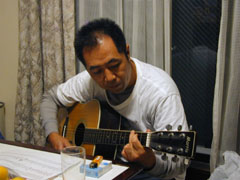 �����f�B�͕��ʂ����ĉ������B�Ƃ������ƂŃo�b�L���O�����̐V�Ȕ��\�I