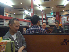 ����̐��|���ɉ����Ă��D�݉��ɏW�������q�t�f�̖ʁX�I