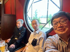 ���C�Ȏp�����������B�����ċ��{�ƐX��