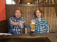 ���}�Ɋ��􂵂�����A�ꏊ��i��肵���R��...