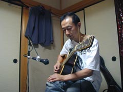 ��������^���ȕ\��ŉ��ɒ������鋴�{...