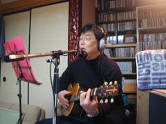 �R���̃M�^�[���؂�ăn�����̃����f�B����������X���I