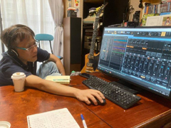 ���{�̗v�]�Ɏl�ꔪ�ꂵ�đΉ�����R��...